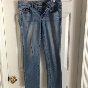 American Eagle Skinny Jeans size 6